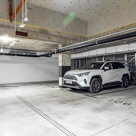 Airport - Parking & Balcony - By Rentujemy * Warsaw