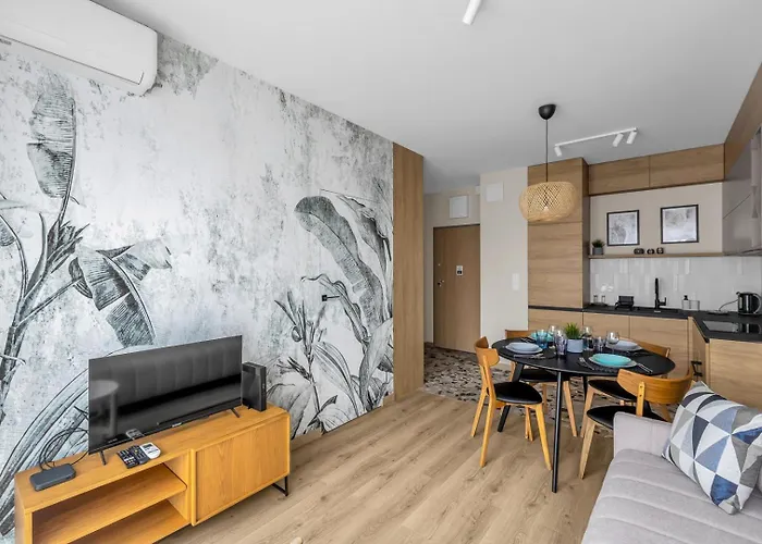 Airport - Parking & Balcony - By Rentujemy